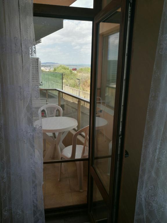 Sunshine Apartment Pomorie Kültér fotó